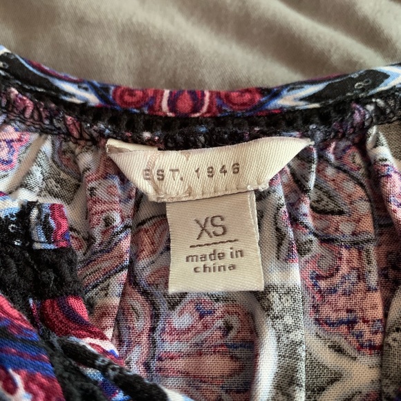 Tunic - Picture 2 of 2